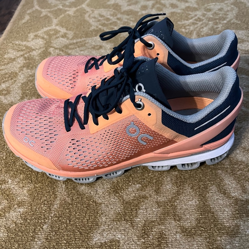 On cloudsurfer running shoes